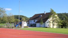 Sportplatz und Spielplatz Primarschule Hüttlingen